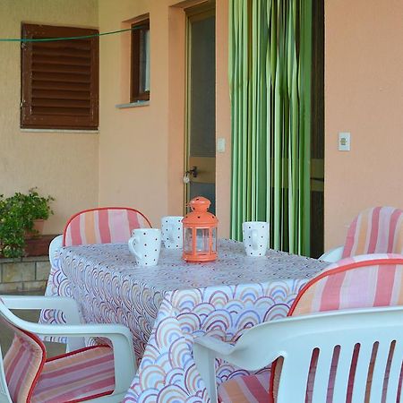 Appartamento Giardino Umago Esterno foto